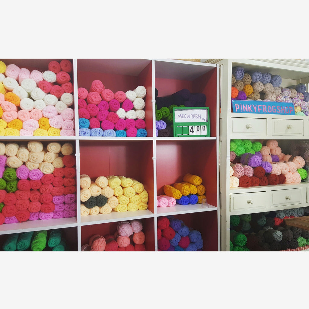 Pinkyfrogshop :Kedai Borong benang kait di Johor.