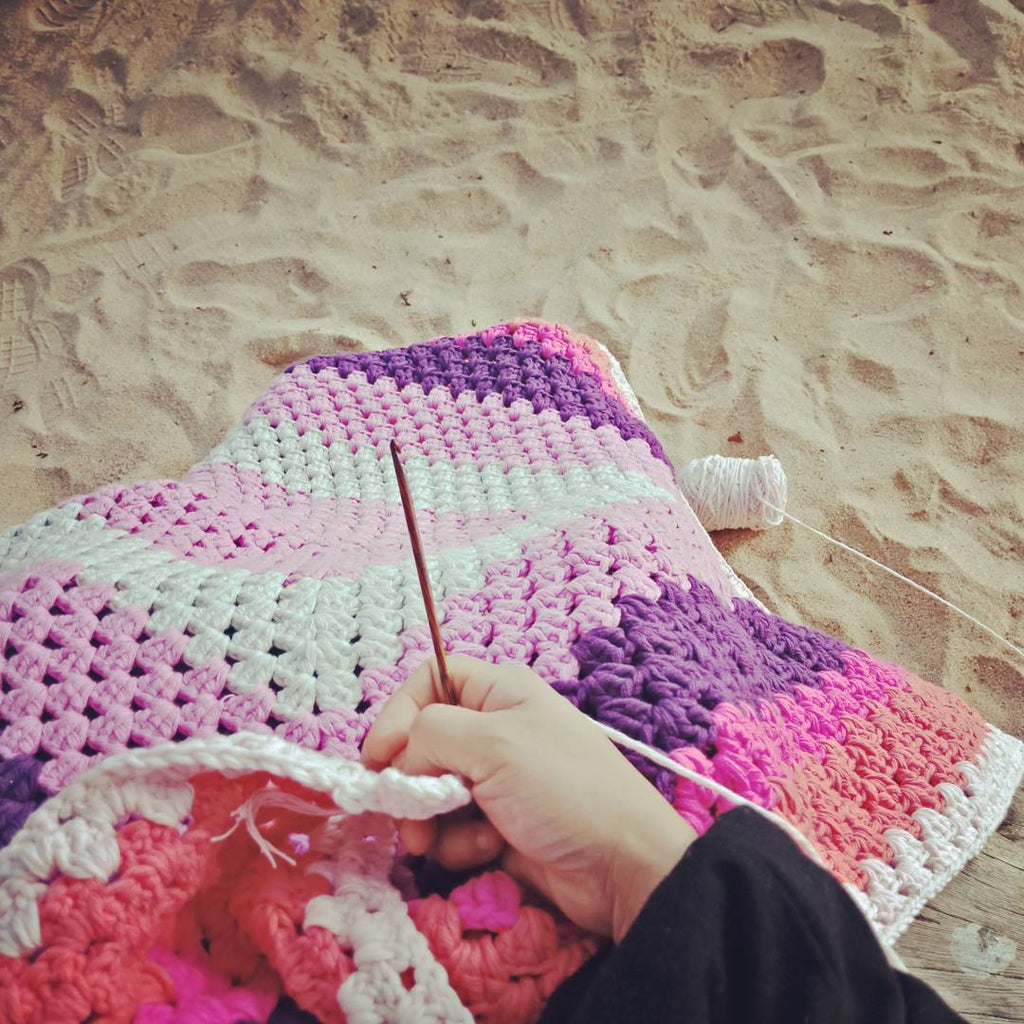 Mengait Granny Squares guna benang kait slimotyarn