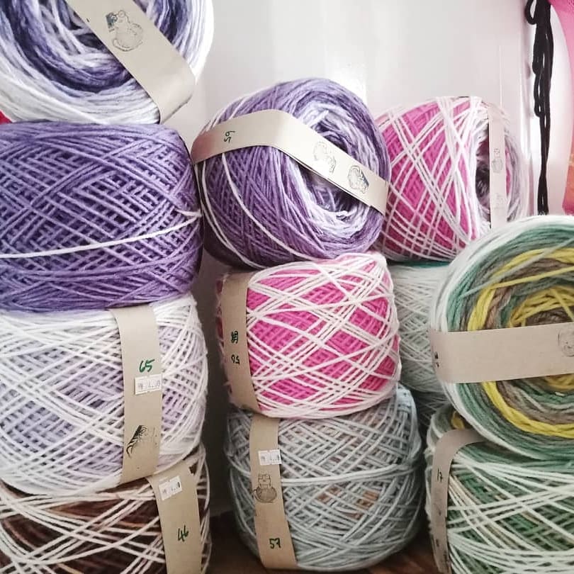 Dapatkan benang kait frogyarncake yang unik.