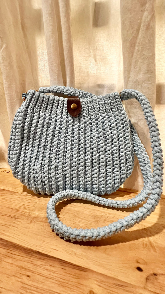 Kit Crochet Beg TurtleNeck