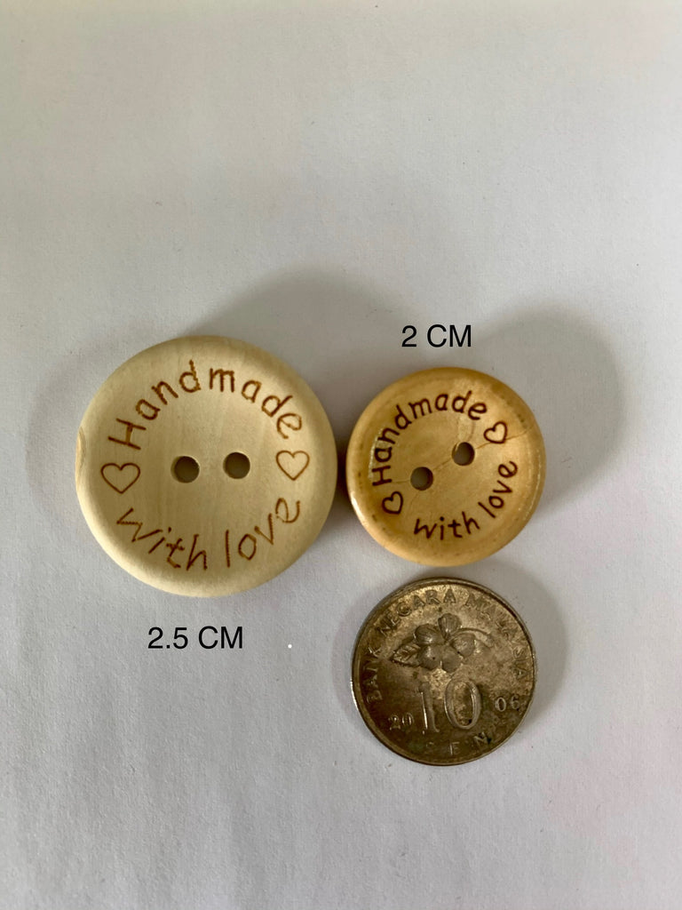Button HANDMADE