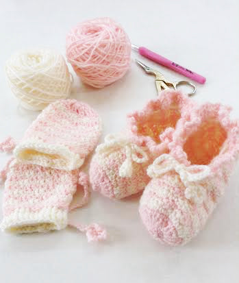 Pattern Crochet : Zara Booties and Mittens. (Pattern in PDF format) - Pinkyfrogshop: Yarn Shop - JOHOR Malaysia